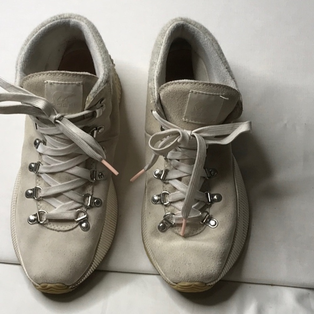 Women's Sorel Out and About III Conquest Chalk Suede Waterproof Ankle Boots